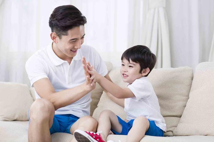 孩子多动怎么办？.jpg